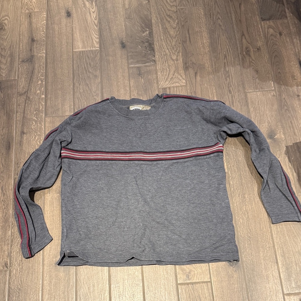 Gray Long Sleeve Sweater with Red Stripes